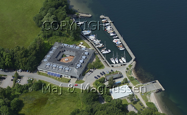 kongebro-havn-og-hotel-luftfoto-5333.jpg