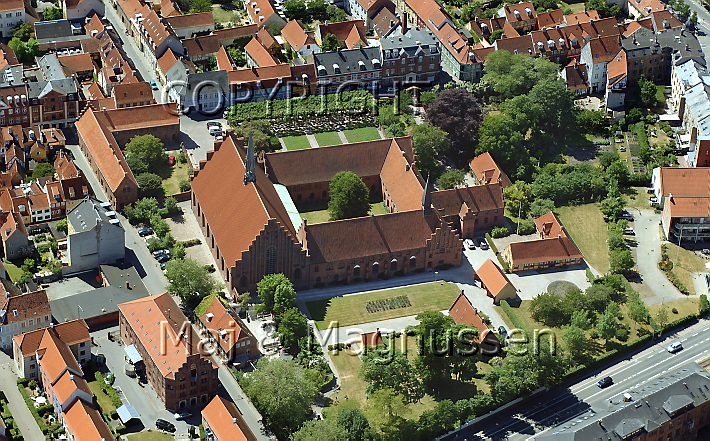 sct-mariae-kirke-og-karmeliterklostret-luftfoto-0023.jpg